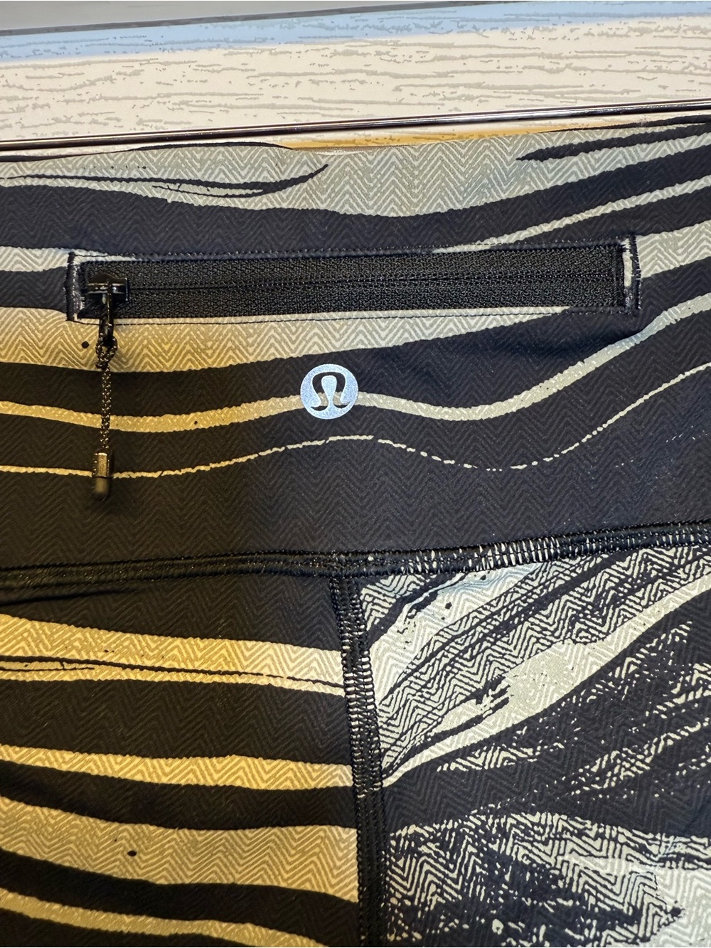 Lululemon Speed Wunder Tight Nulux Marble Leggings Size 6 - Picture 4 of 10